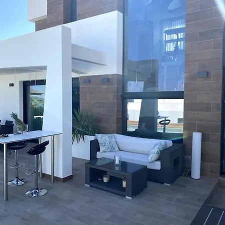Villa Gema Alicante